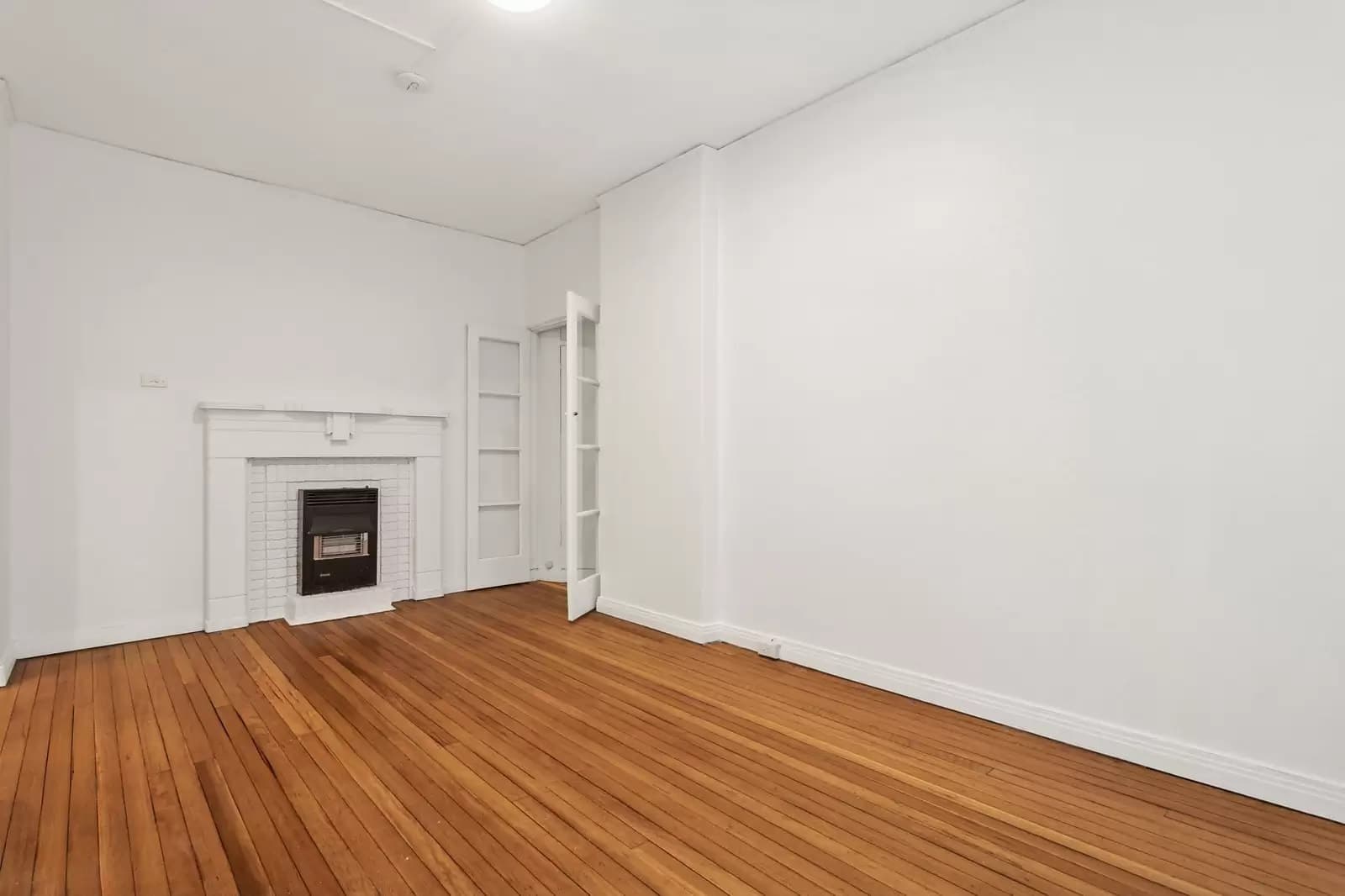 12/4 Henrietta Street, Double Bay, Double Bay - Thumbnail 3