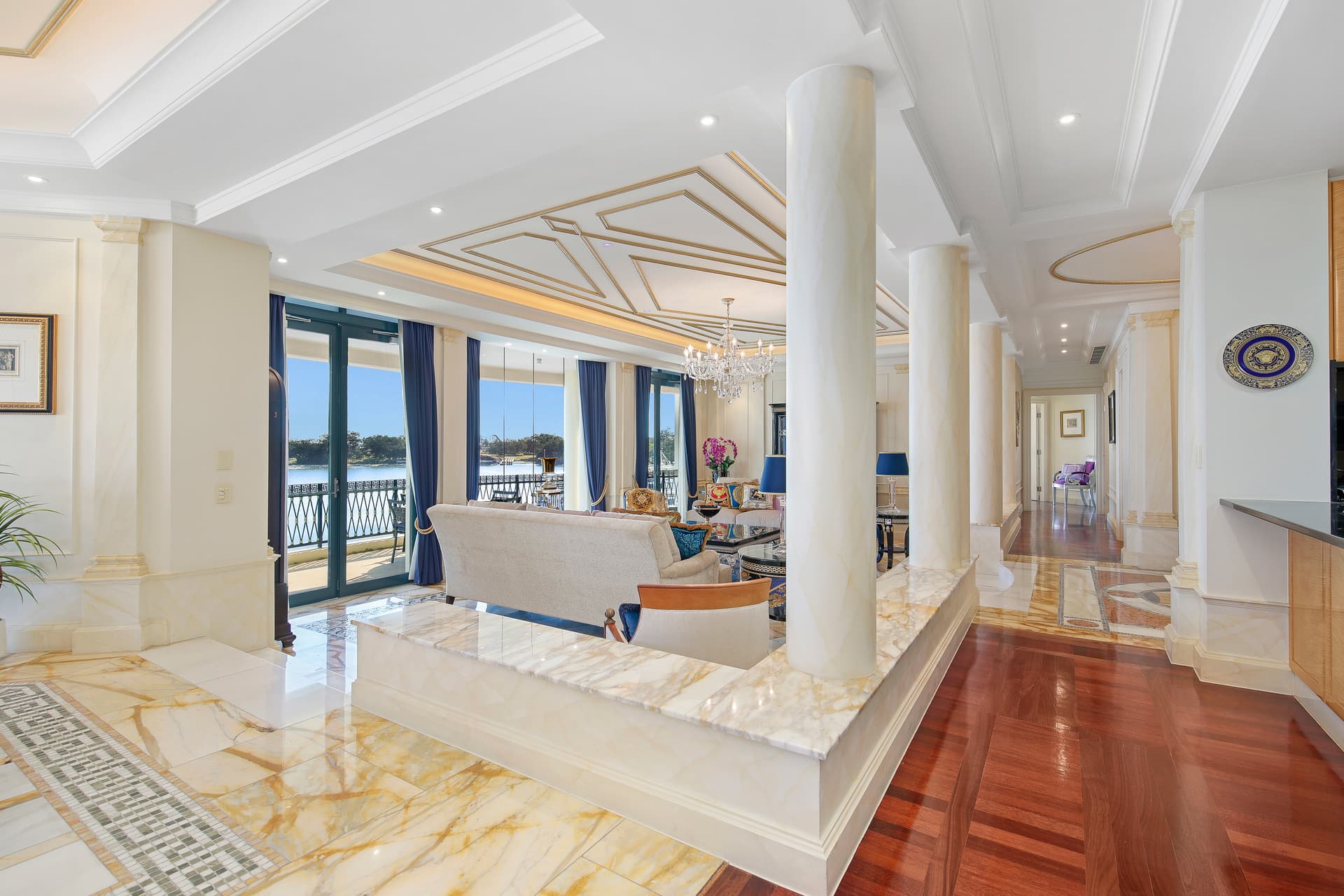 53/94 Versace - Seaworld Drive, Main Beach, QLD, 4217, Main Beach - Thumbnail 5