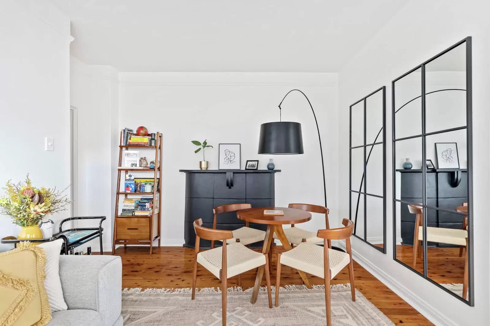 2/123 Old South Head Road, Bondi Junction, Bondi Junction - Thumbnail 2