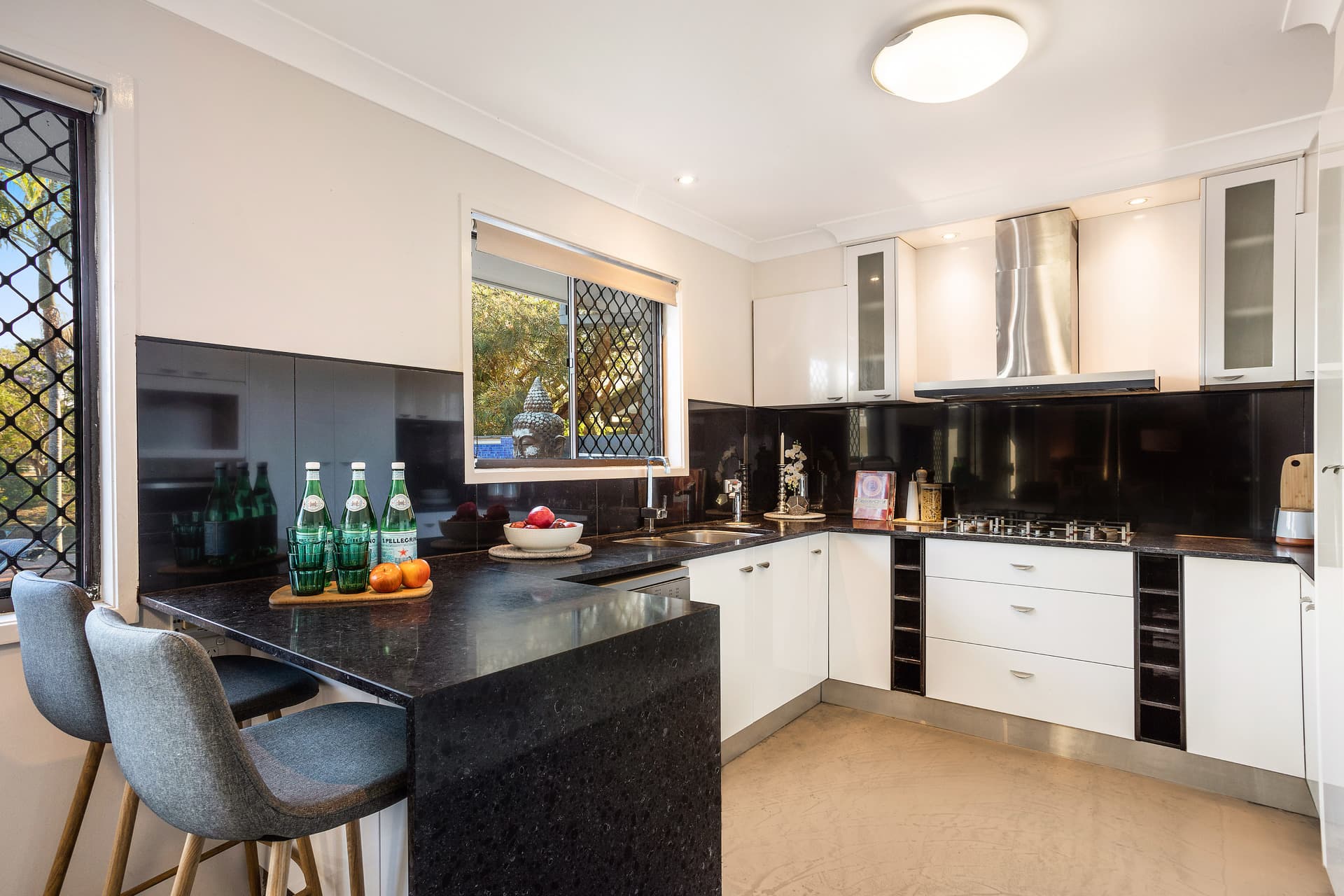 12 Buena Vista Court, Broadbeach Waters, QLD, 4218, Broadbeach Waters - Thumbnail 6