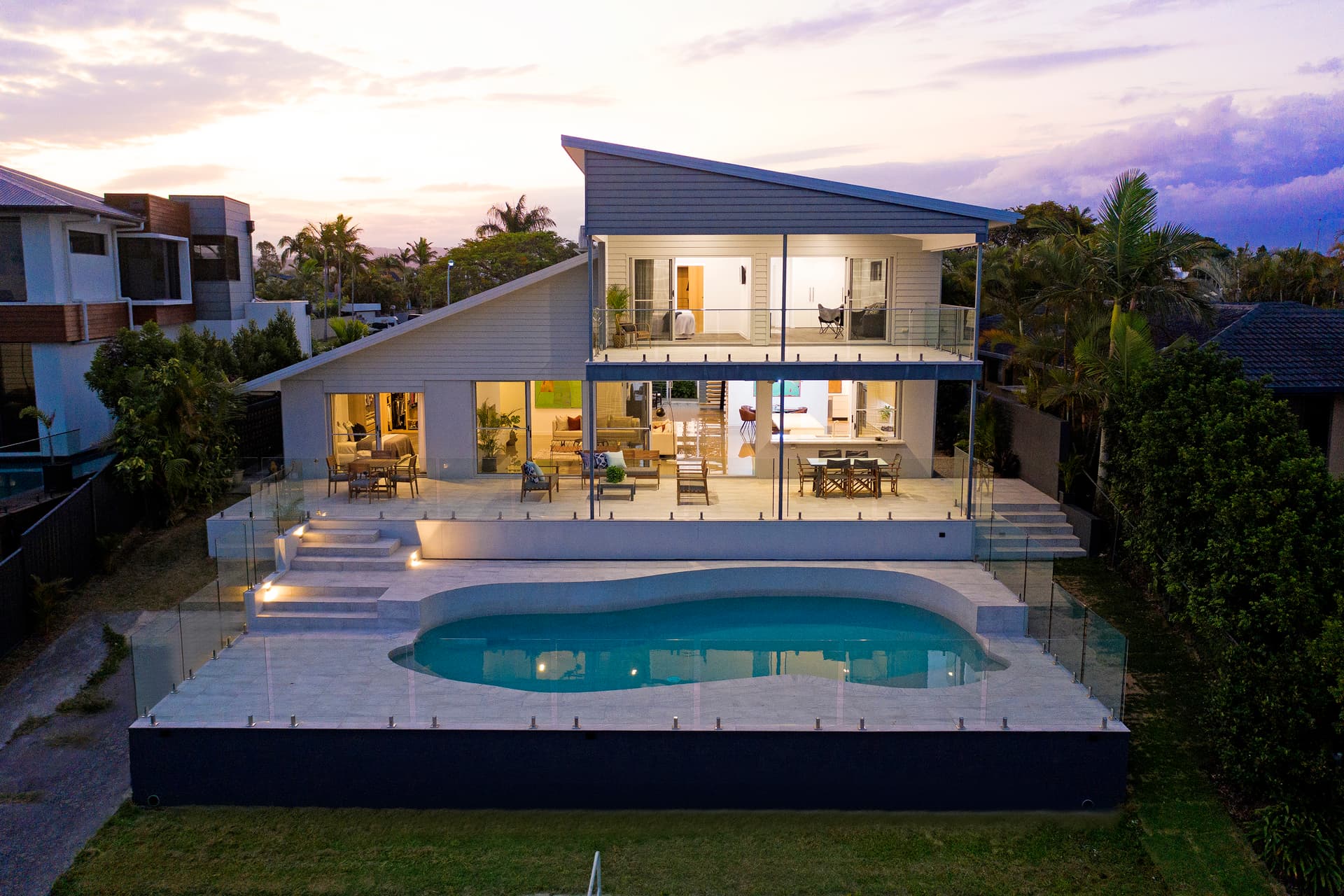 9 Conifer Crescent, Broadbeach Waters, QLD, 4218, Broadbeach Waters - Thumbnail 3