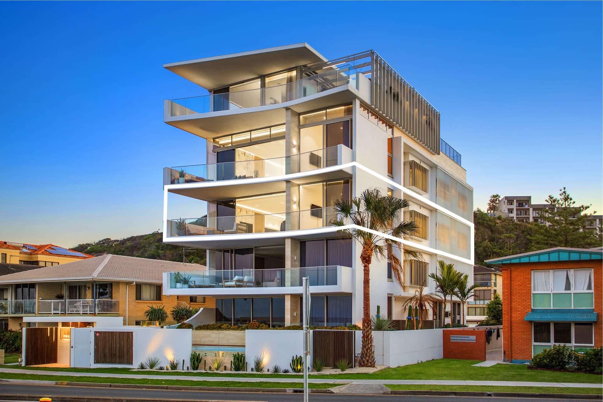 3/142 Marine Parade, Miami, QLD, 4220, Miami - Thumbnail 2