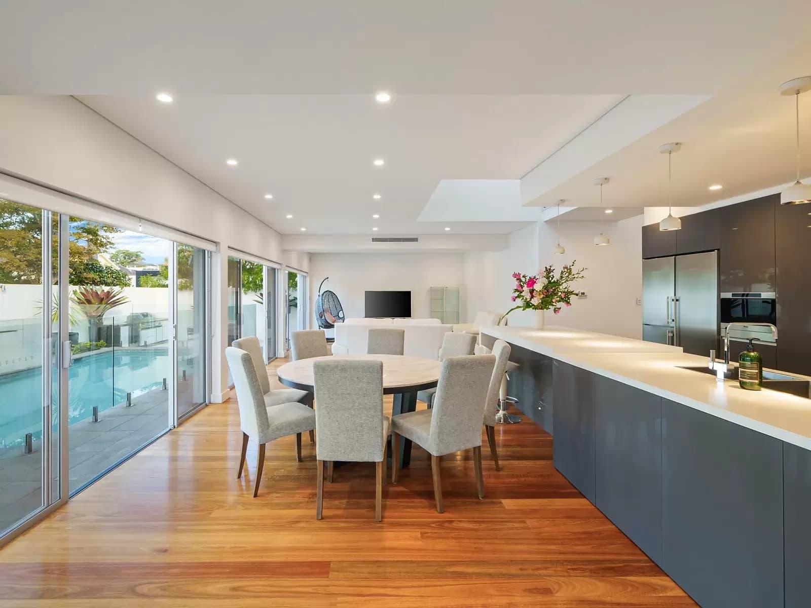1 Tuross Avenue, Sylvania Waters, Sylvania Waters - Thumbnail 5