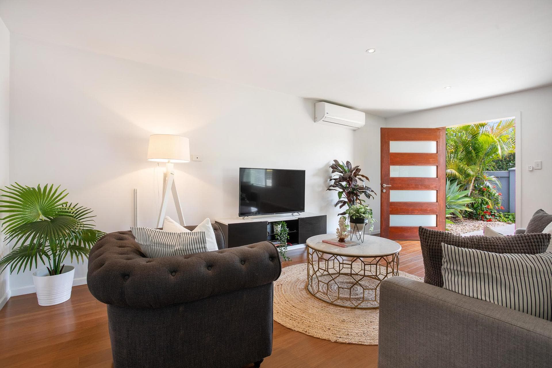 20 Savoy Drive, Broadbeach Waters, QLD, 4218, Broadbeach Waters - Thumbnail 6