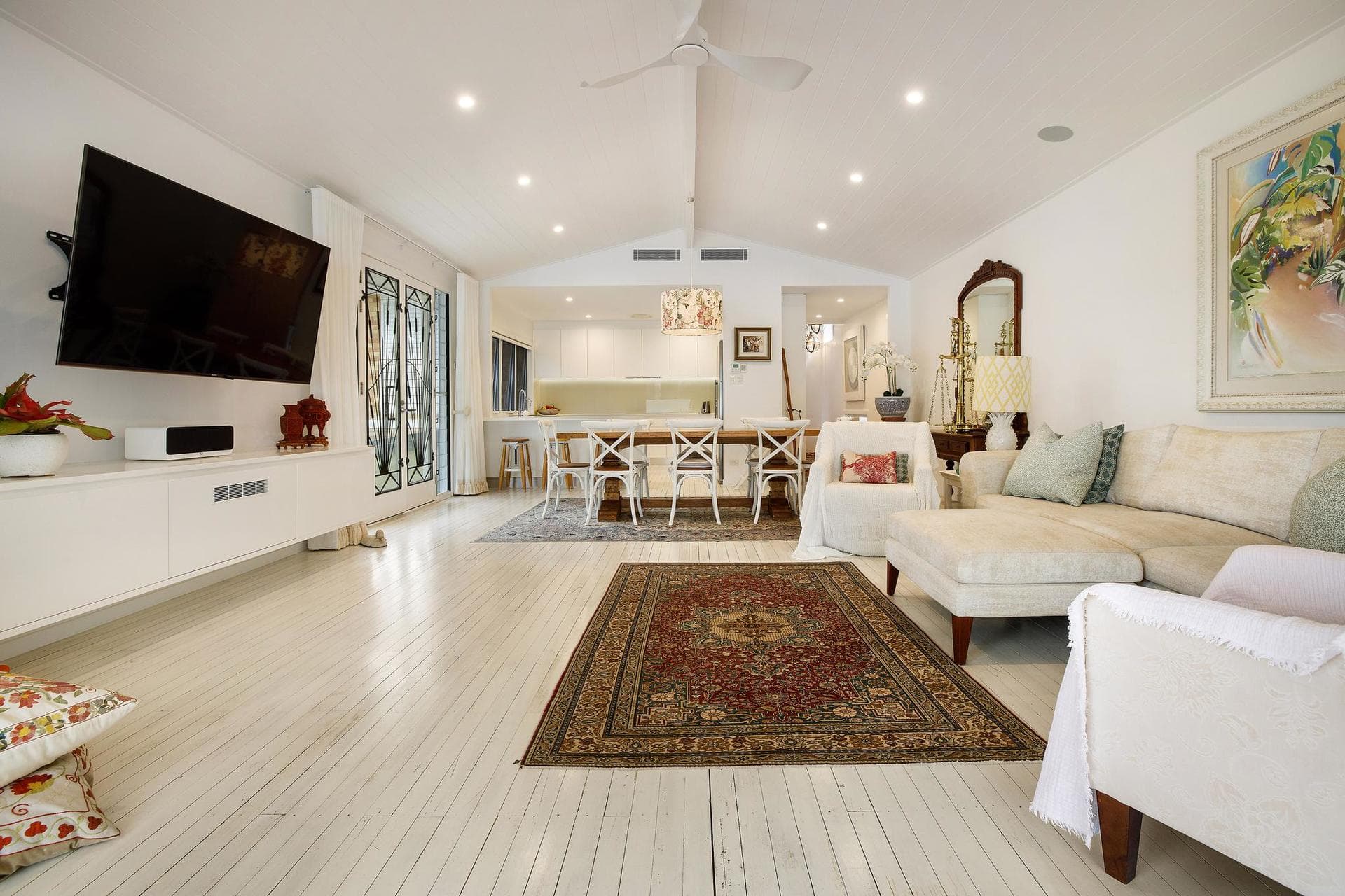 12 Wave Street, Mermaid Beach, QLD, 4218, Mermaid Beach - Thumbnail 4