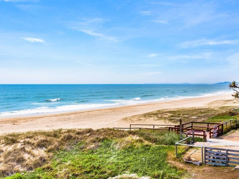 65 Hedges Avenue, Mermaid Beach, QLD, 4218, Mermaid Beach - Thumbnail 5