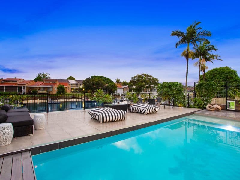 26 Gibraltar Drive, Isle Of Capri, QLD, 4217, Isle Of Capri - Thumbnail 3