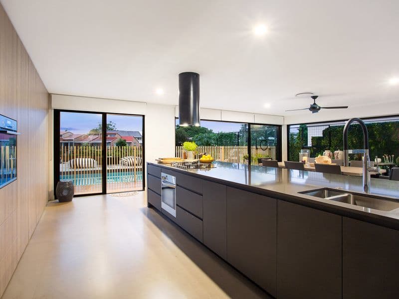 26 Gibraltar Drive, Isle Of Capri, QLD, 4217, Isle Of Capri - Thumbnail 6