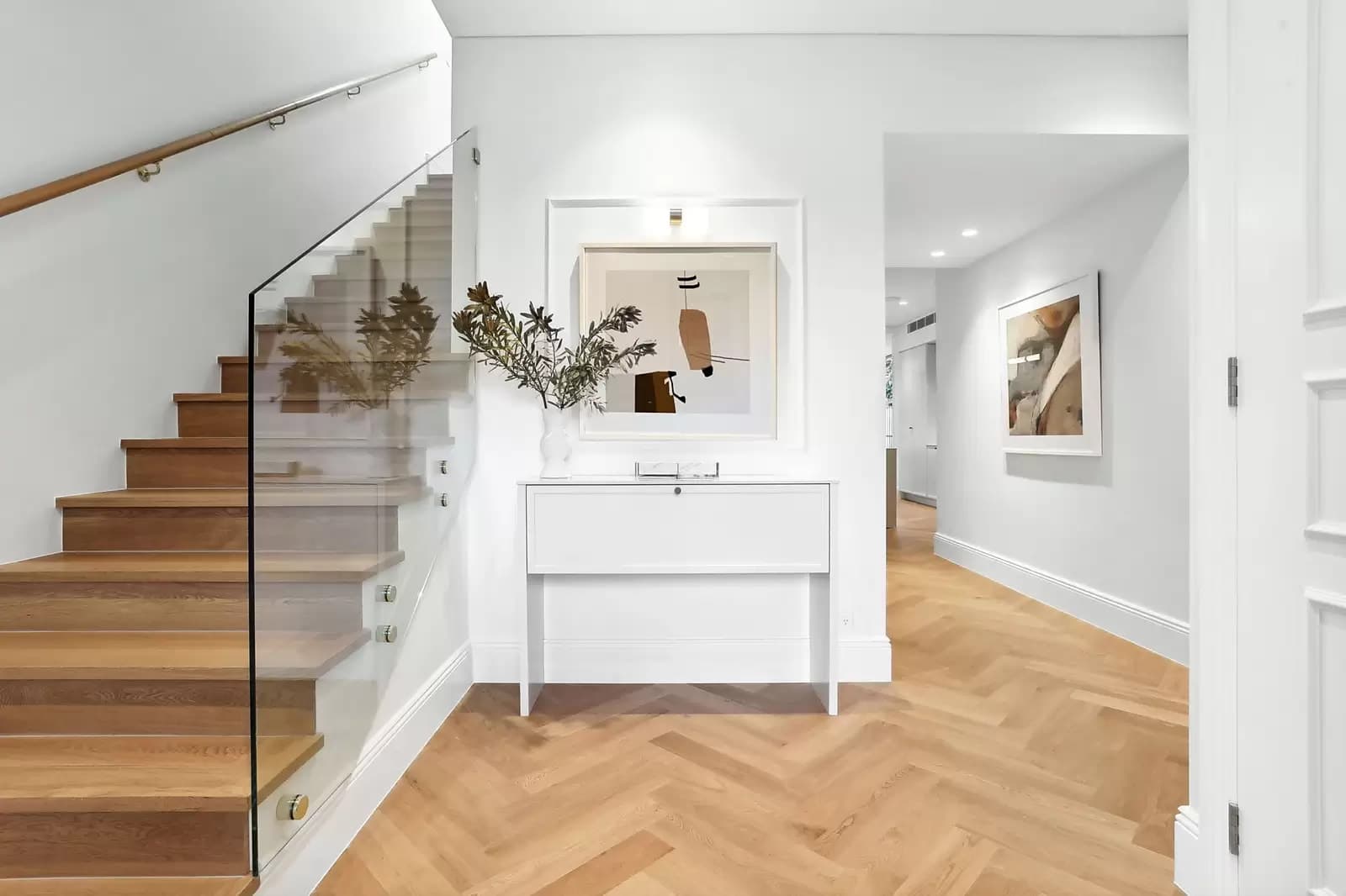 2B Clarence Place, Double Bay, Double Bay - Thumbnail 4