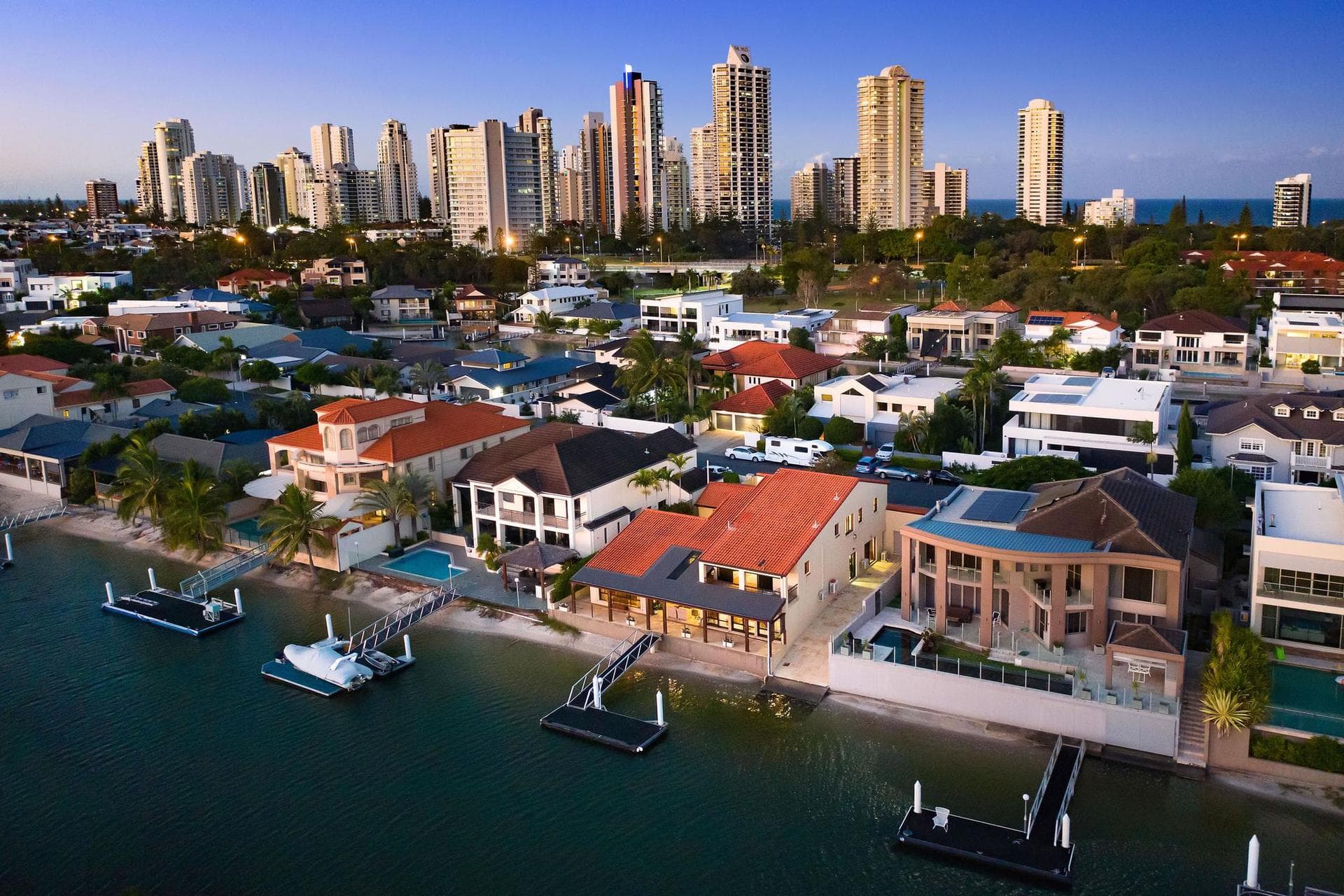 26 Buccaneer Court, Paradise Waters, QLD, 4217, Surfers Paradise - Thumbnail 2