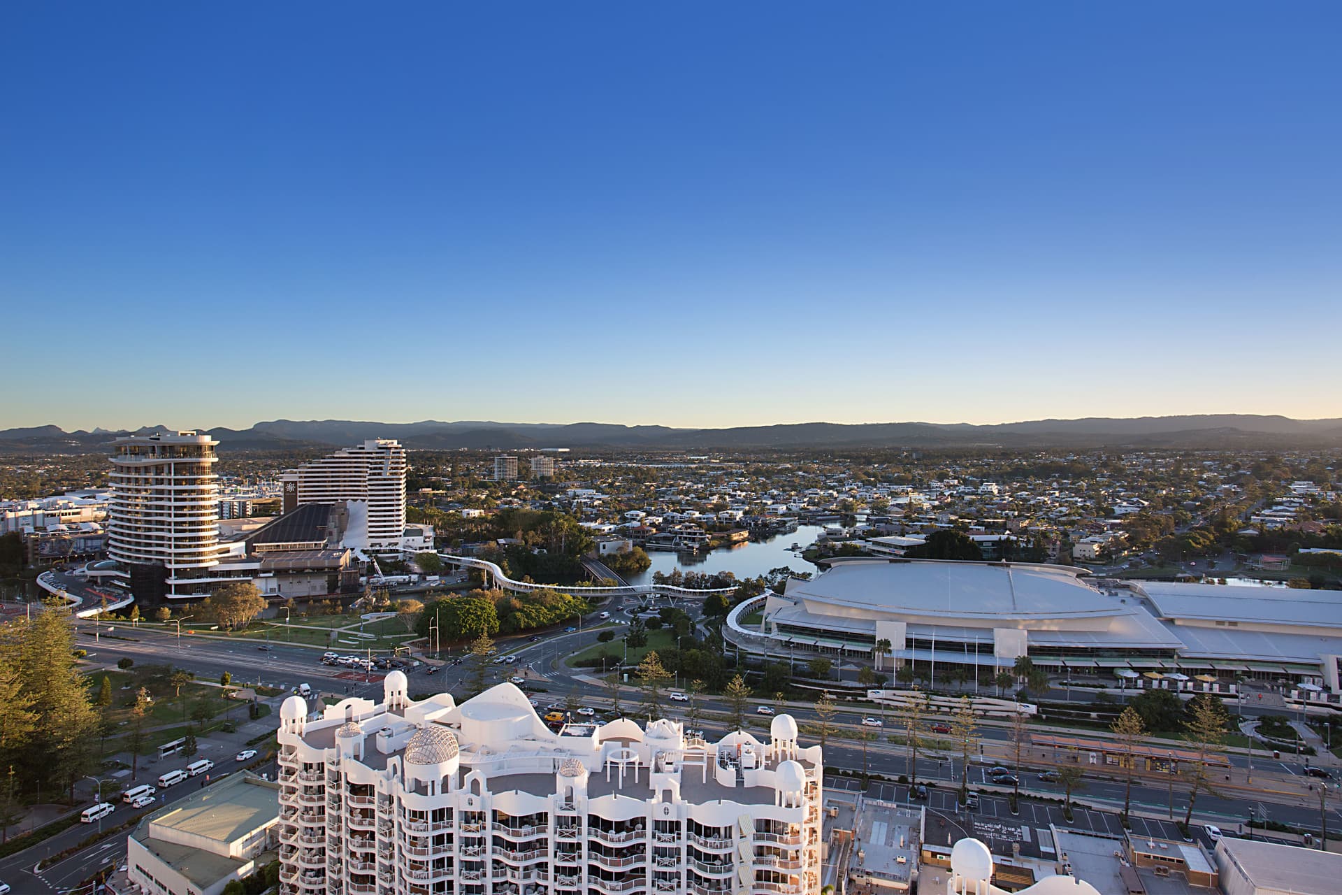 2402/17 Albert Avenue, Broadbeach, QLD, 4218, Broadbeach - Thumbnail 8