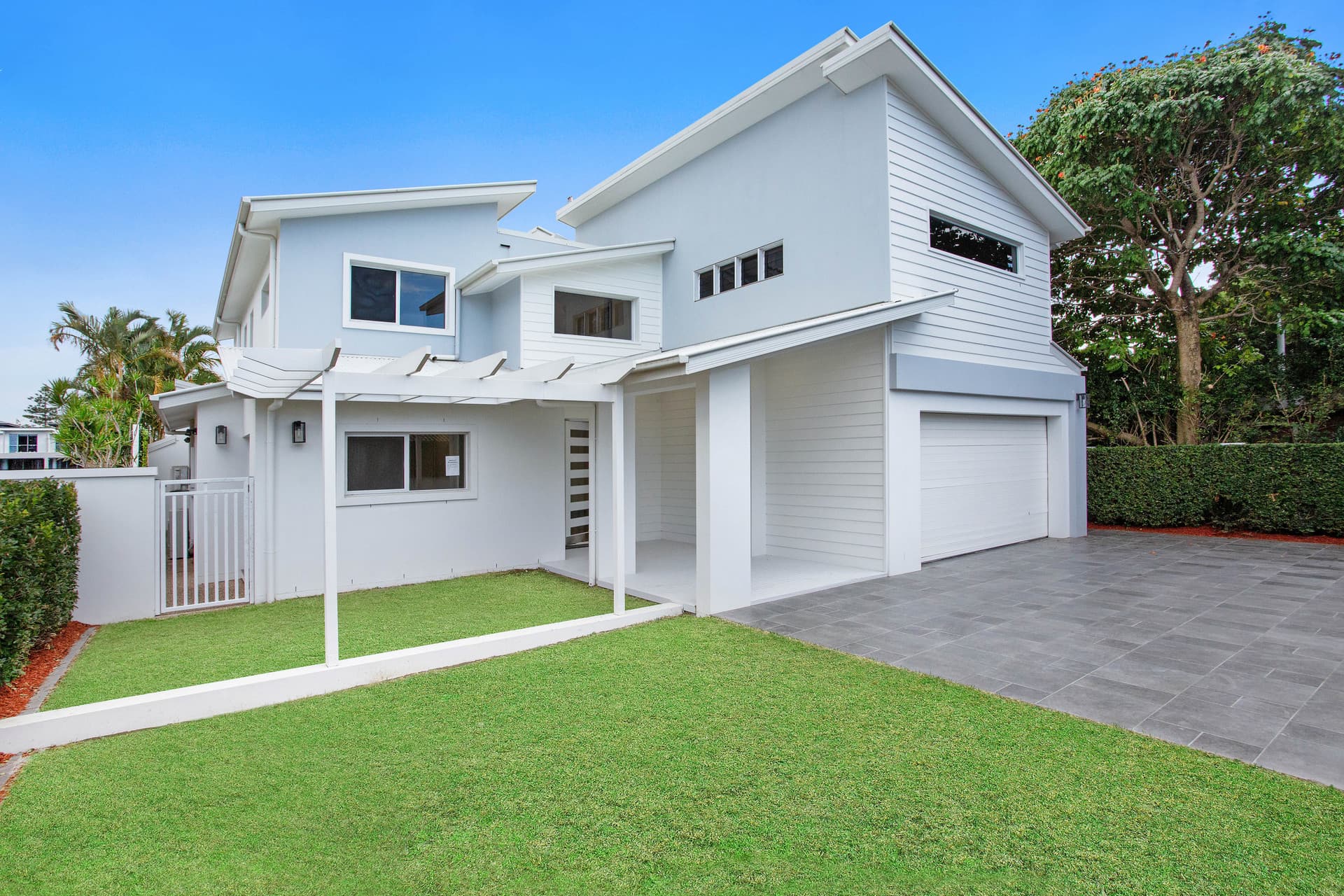1 Allambi Avenue, Broadbeach Waters, QLD, 4218, Broadbeach Waters - Thumbnail 4