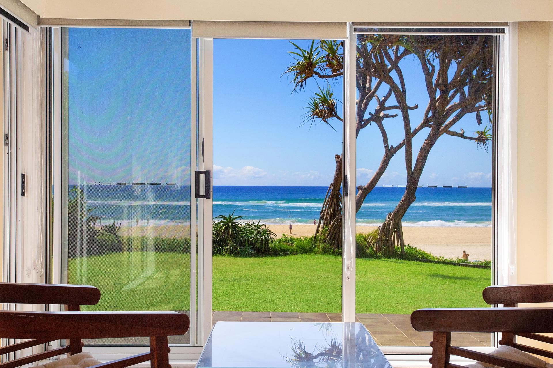 59 Hedges Avenue, Mermaid Beach, QLD, 4218, Mermaid Beach - Thumbnail 2