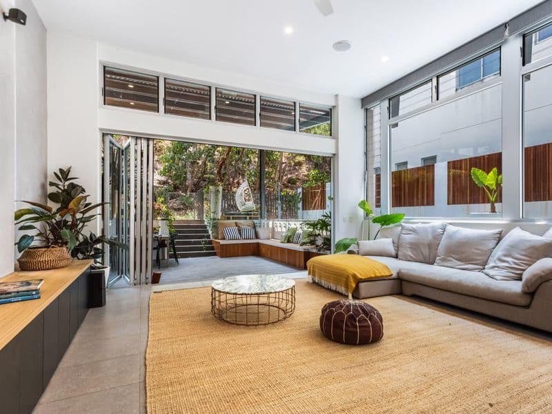 32 Nagel Avenue, Miami, QLD, 4220, Miami - Thumbnail 7