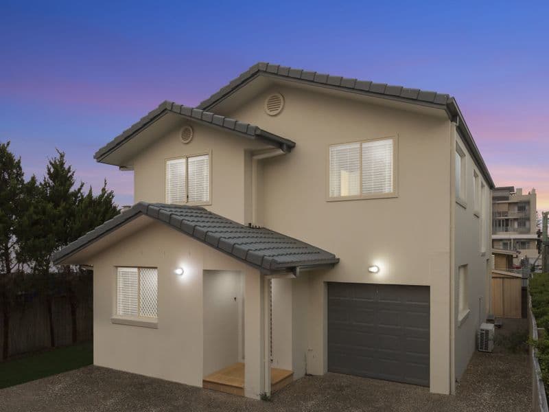 2/17 Evandale Crescent, MIAMI, QLD, 4220, Miami - Thumbnail 2