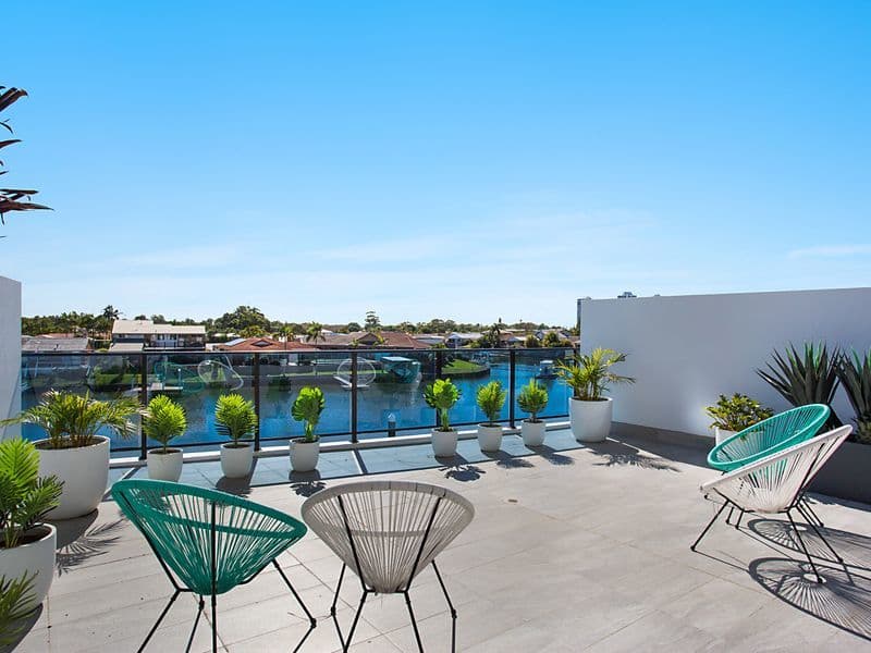 3101 Harbour Side Court, BIGGERA WATERS, QLD, 4216, Biggera Waters - Thumbnail 2