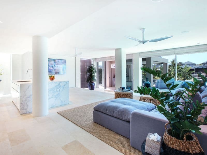 122 Commodore Drive, Paradise Waters, QLD, 4217, Surfers Paradise - Thumbnail 7