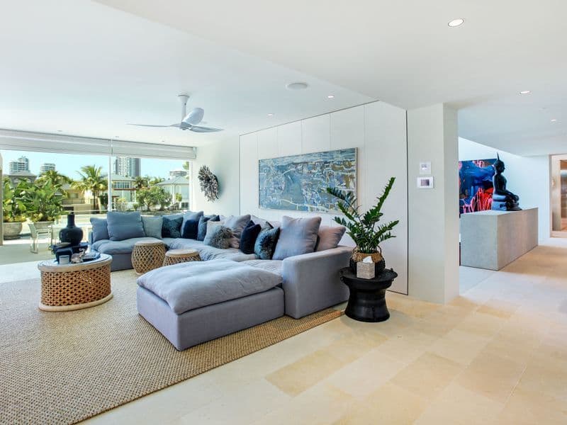 122 Commodore Drive, Paradise Waters, QLD, 4217, Surfers Paradise - Thumbnail 8