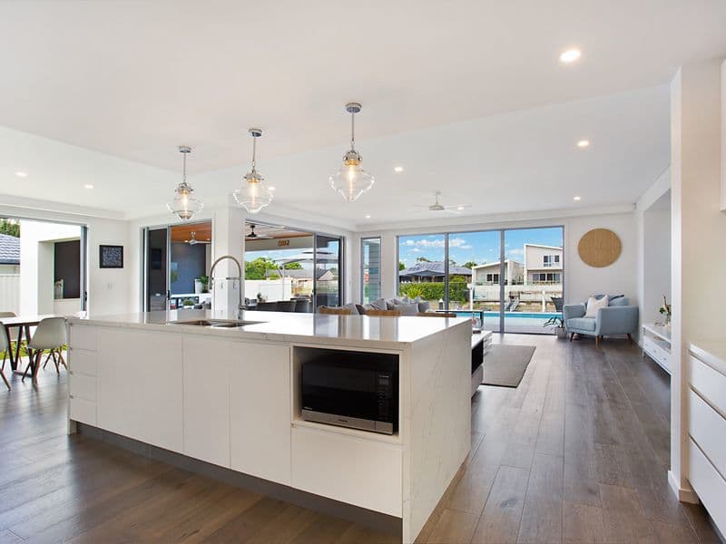 12 Boomerang Crescent, Sorrento, QLD, 4217, Sorrento - Thumbnail 6