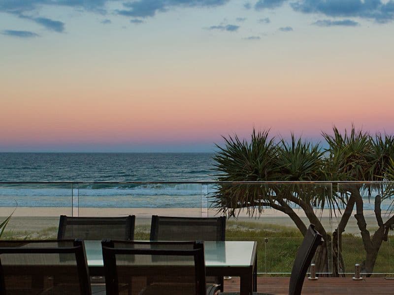 95 Hedges Avenue, Mermaid Beach, QLD, 4218, Mermaid Beach - Thumbnail 2