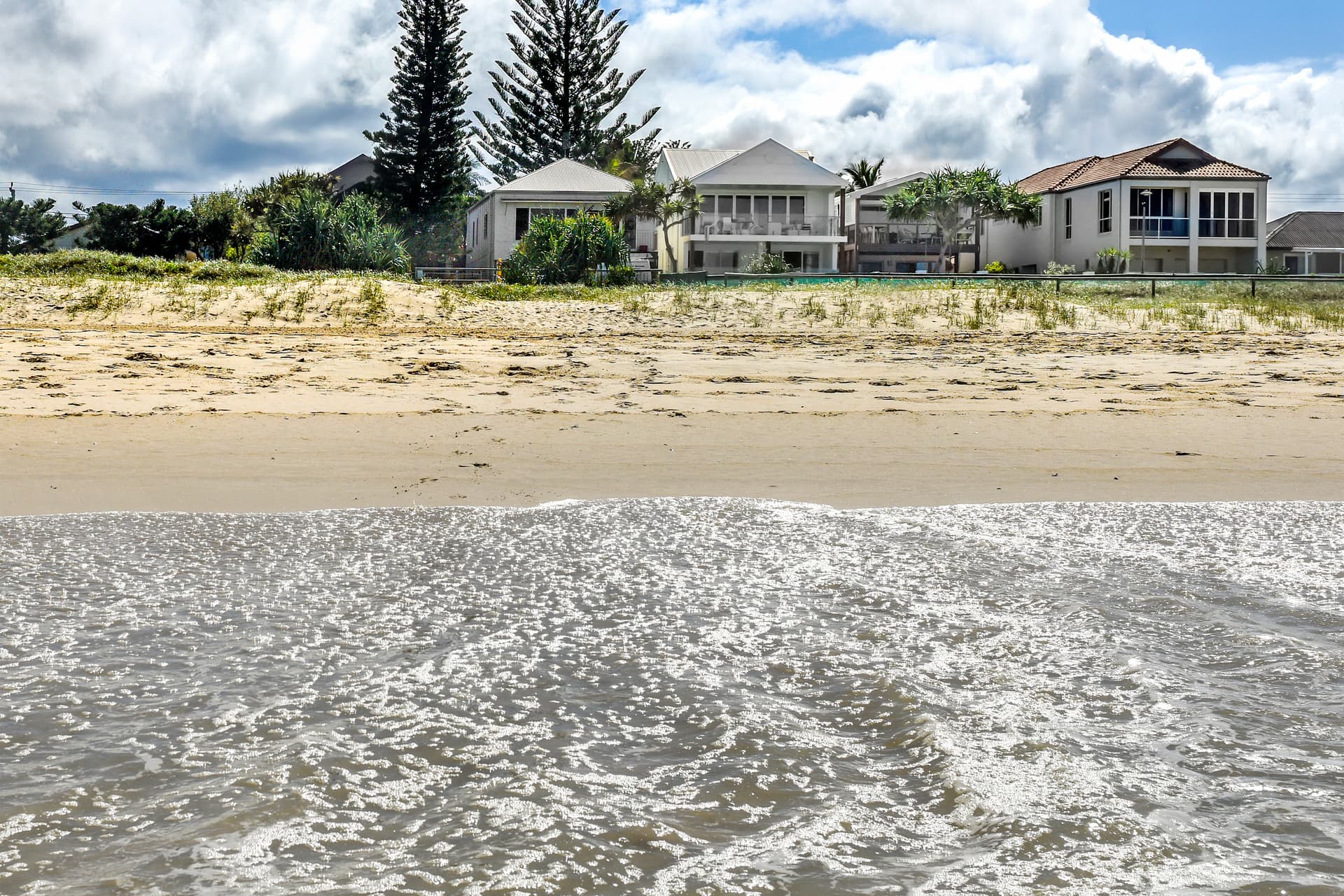 428 The Esplanade, Palm Beach, QLD, 4221, Palm Beach - Thumbnail 8