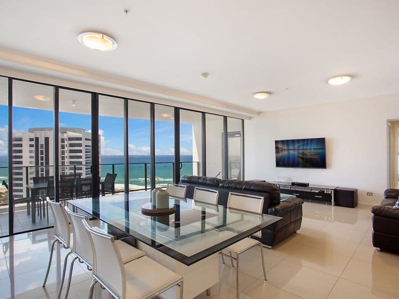 22 Surf Parade, Broadbeach, QLD, 4218, Broadbeach - Thumbnail 7