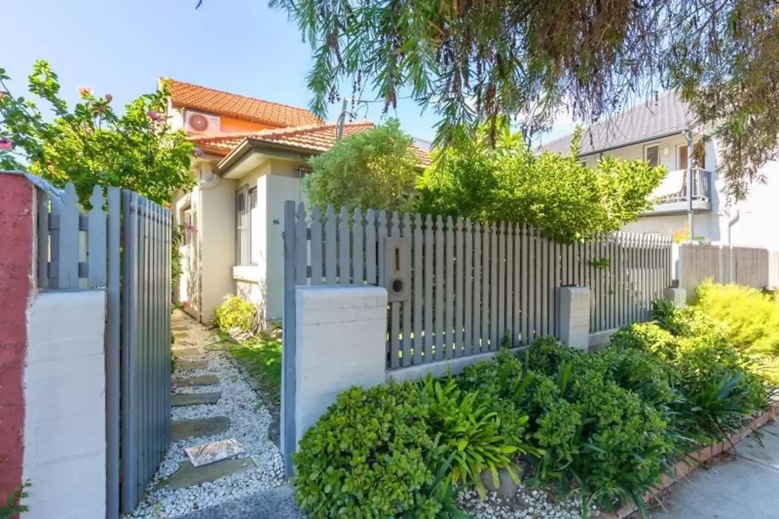 46 Knowles Avenue, North Bondi, North Bondi - Image 1