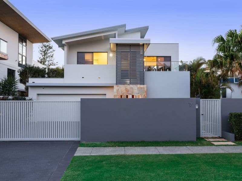 7 Seabeach Avenue, Mermaid Beach, QLD, 4218, Mermaid Beach - Image 1