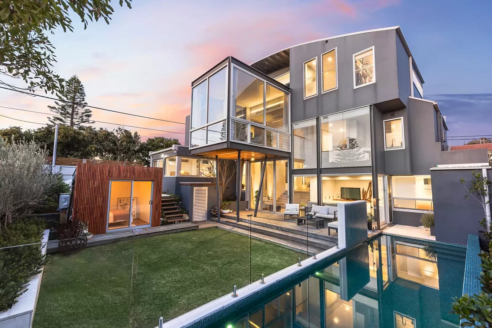2 Campbell Street, Clovelly, Clovelly - Image 1