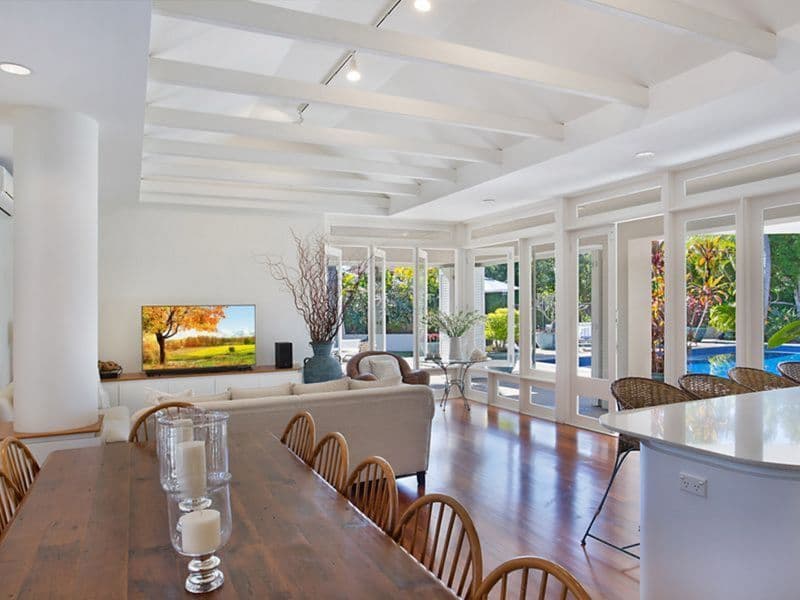4 Saint Tropez Terrace, Sorrento, QLD, 4217, Sorrento - Thumbnail 4
