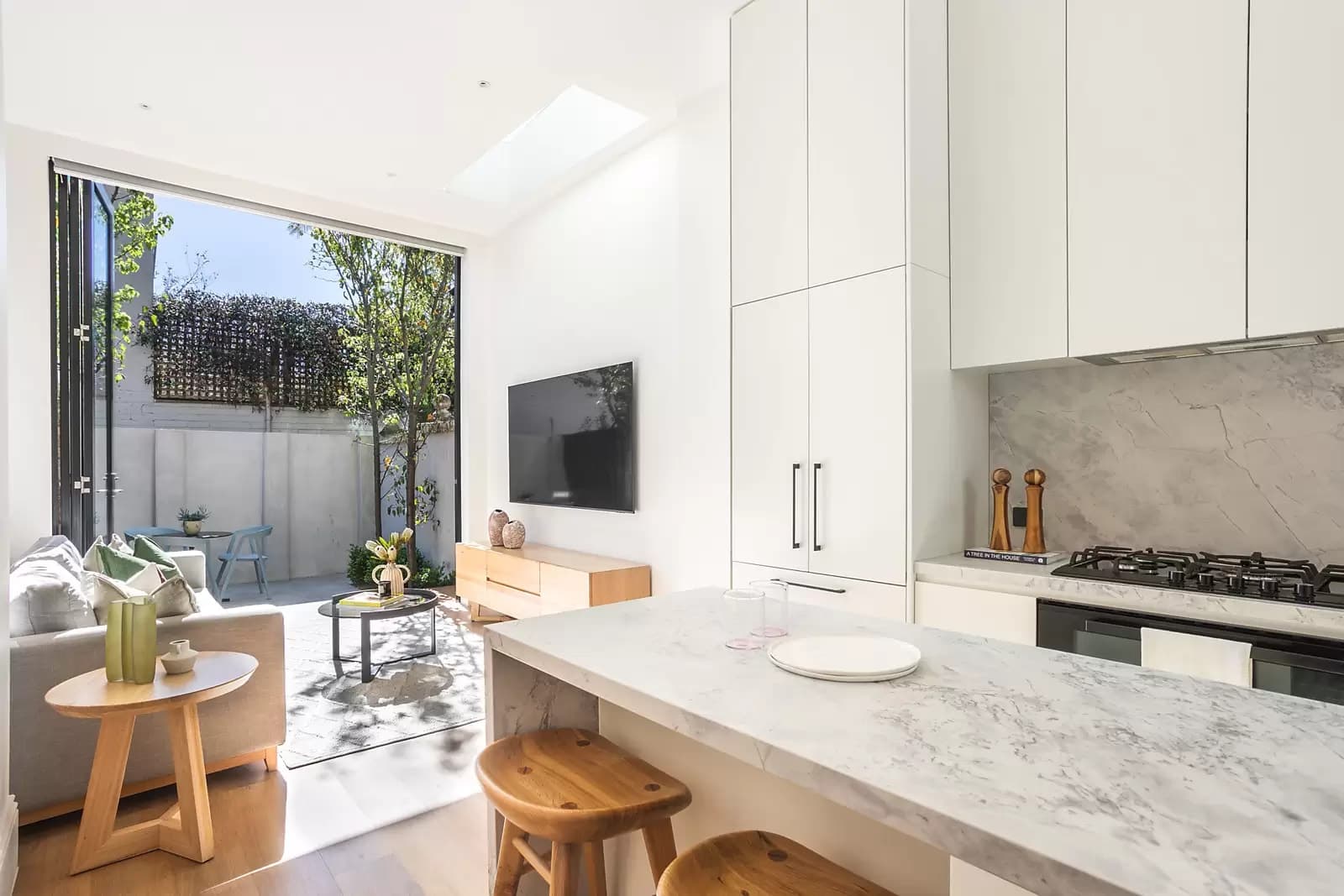 8 Glen Street, Paddington, Paddington - Image 1