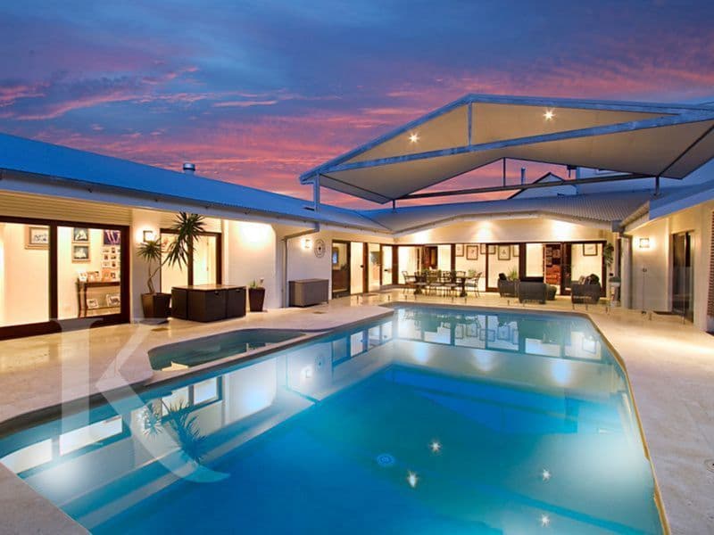 45 Conifer Crescent, BROADBEACH WATERS, QLD, 4218, Broadbeach Waters - Thumbnail 2