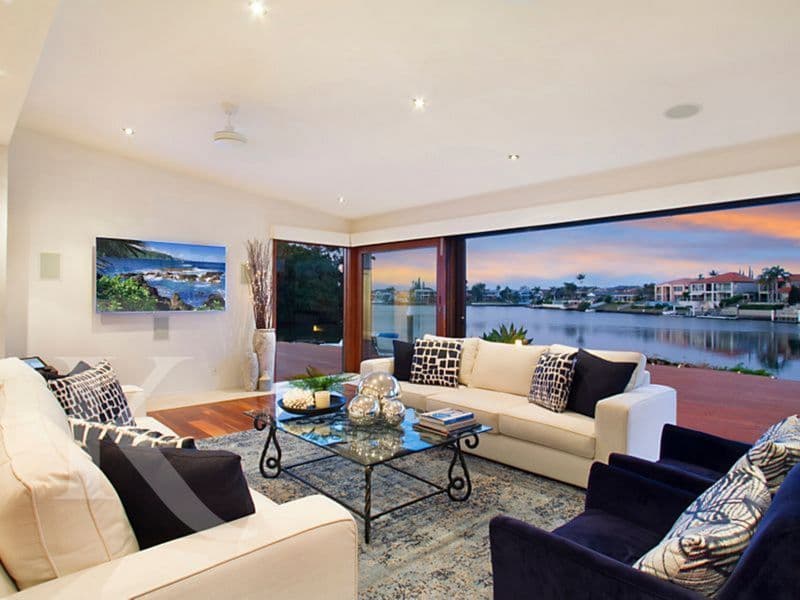 45 Conifer Crescent, BROADBEACH WATERS, QLD, 4218, Broadbeach Waters - Thumbnail 4