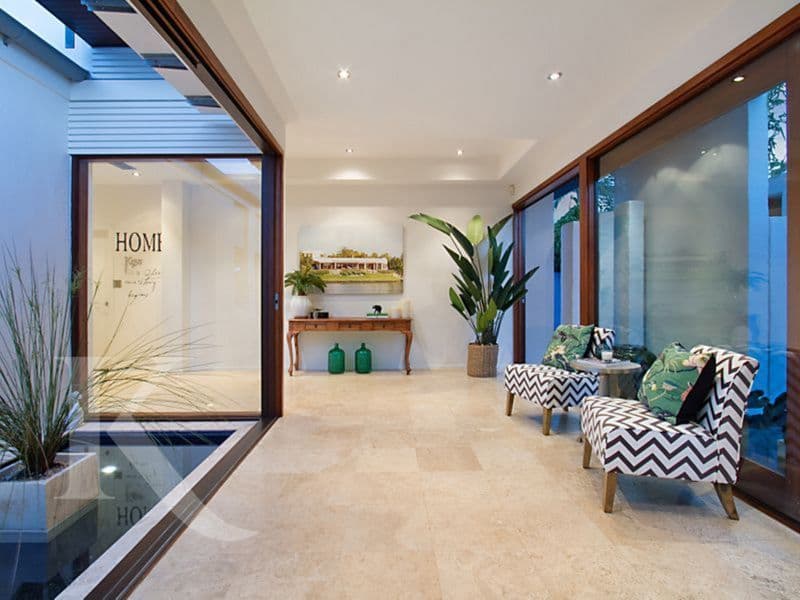 45 Conifer Crescent, BROADBEACH WATERS, QLD, 4218, Broadbeach Waters - Thumbnail 6