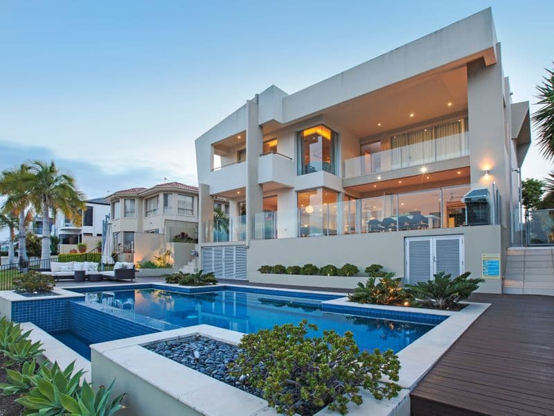 72 Amalfi Drive, ISLE OF CAPRI, QLD, 4217, Isle Of Capri - Image 1