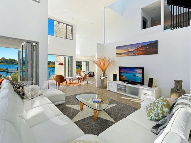 32 Midshipman Court, PARADISE WATERS, QLD, 4217, Surfers Paradise - Thumbnail 2