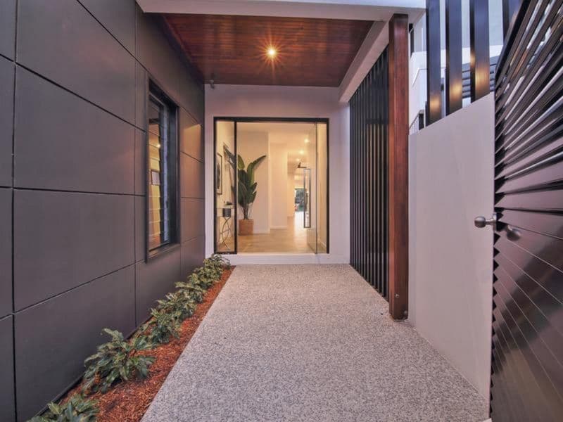 1/27 Verdichio Avenue, MERMAID WATERS, QLD, 4218, Mermaid Waters - Thumbnail 3