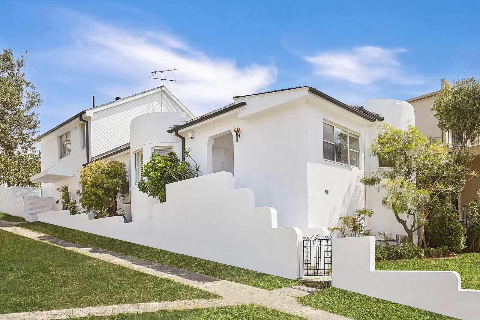 1 Victory Street, Rose Bay, Rose Bay - Thumbnail 4