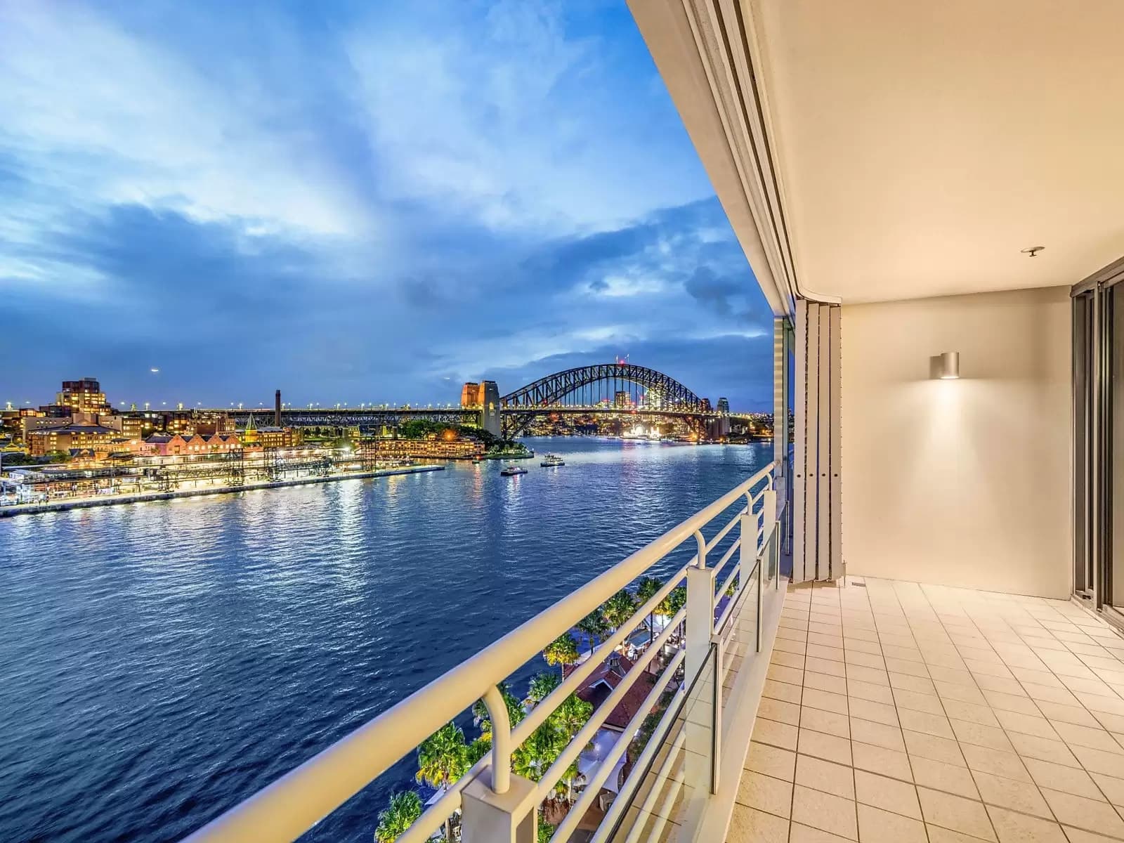 93/3 Macquarie Street, Sydney, Sydney - Thumbnail 2
