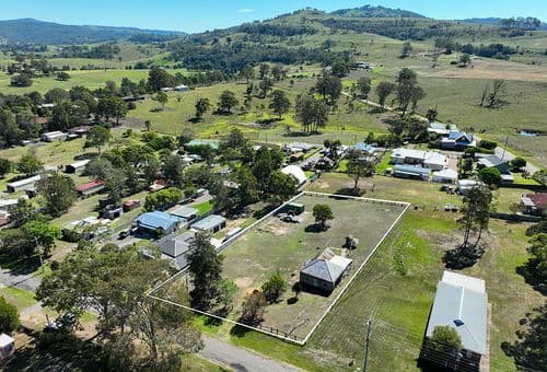 14 Church Street, Gresford, Gresford - Image 1