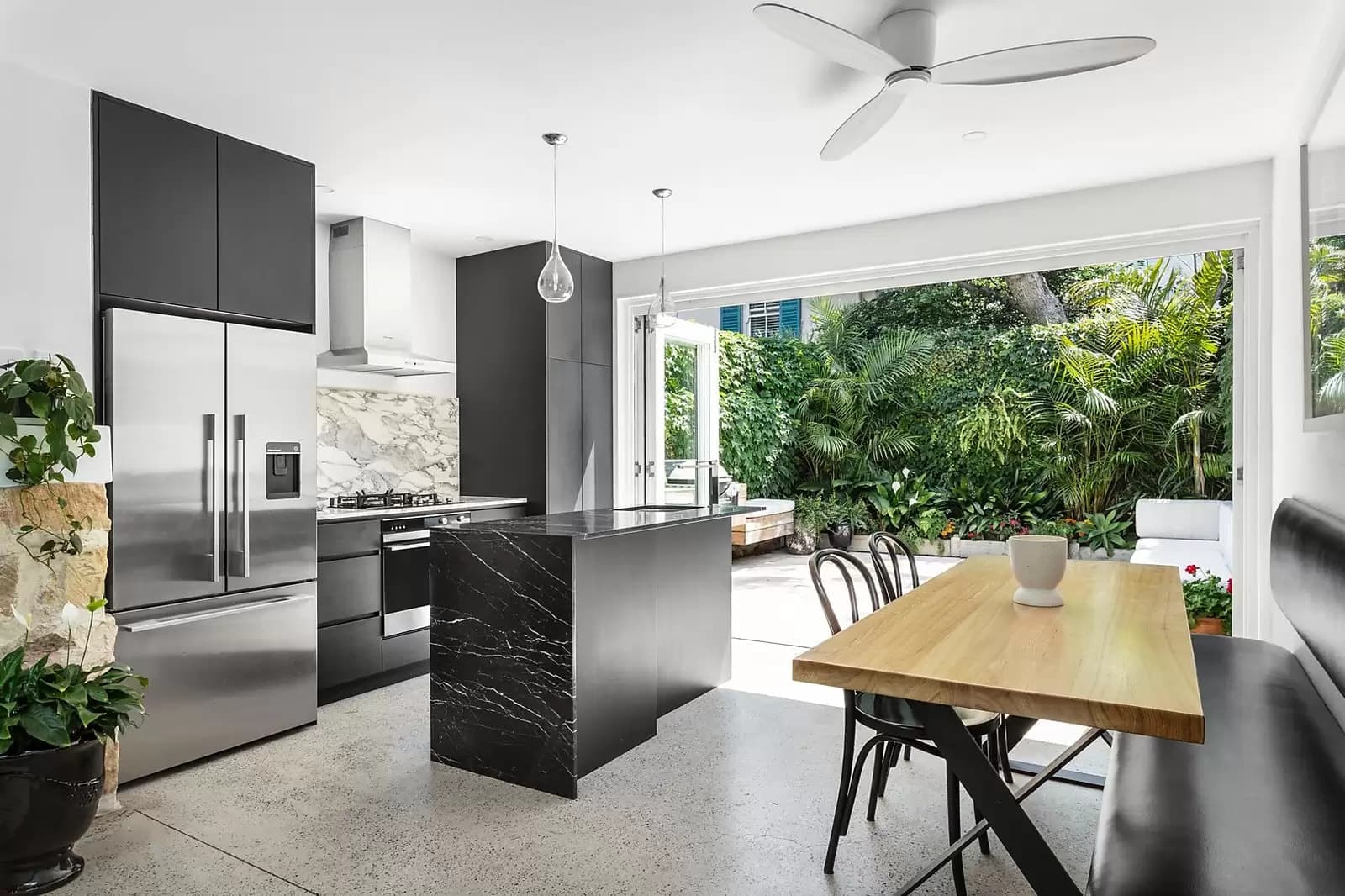 28 Caledonia Street, Paddington, Paddington - Thumbnail 2