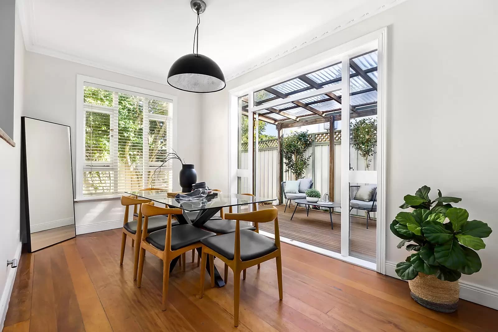 3 Alice Avenue, Newtown, Newtown - Thumbnail 2