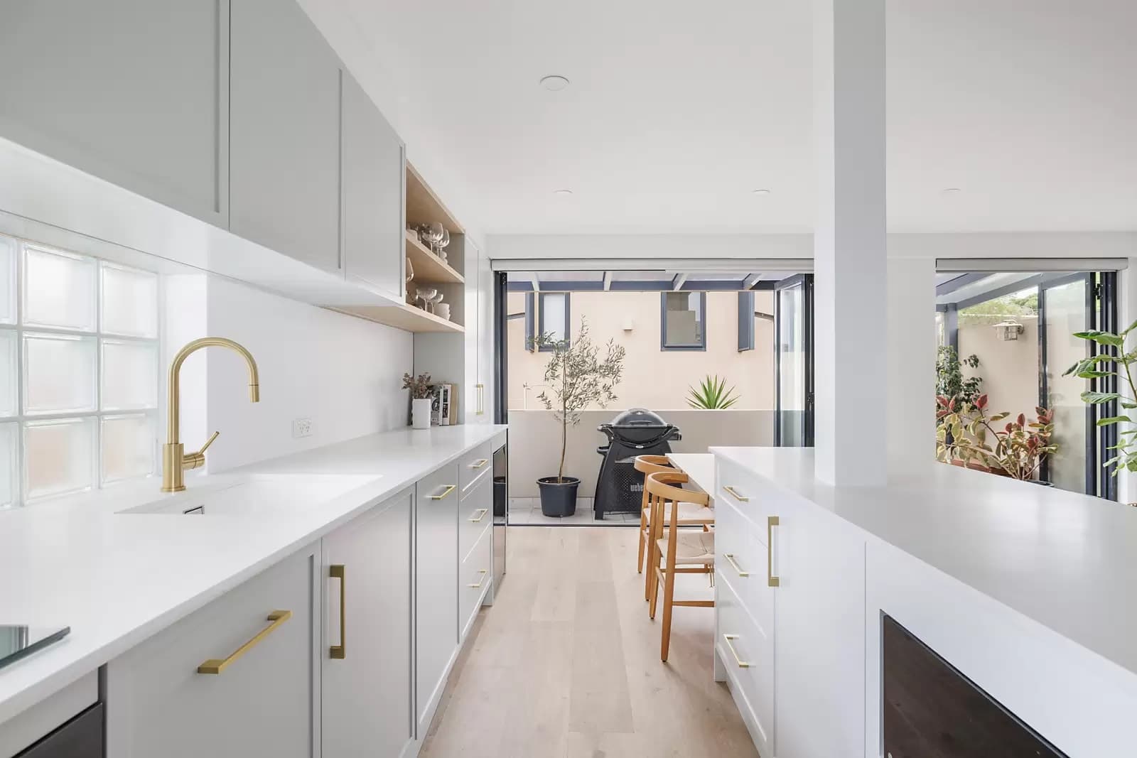 6/352 Moore Park, Paddington, Paddington - Image 1