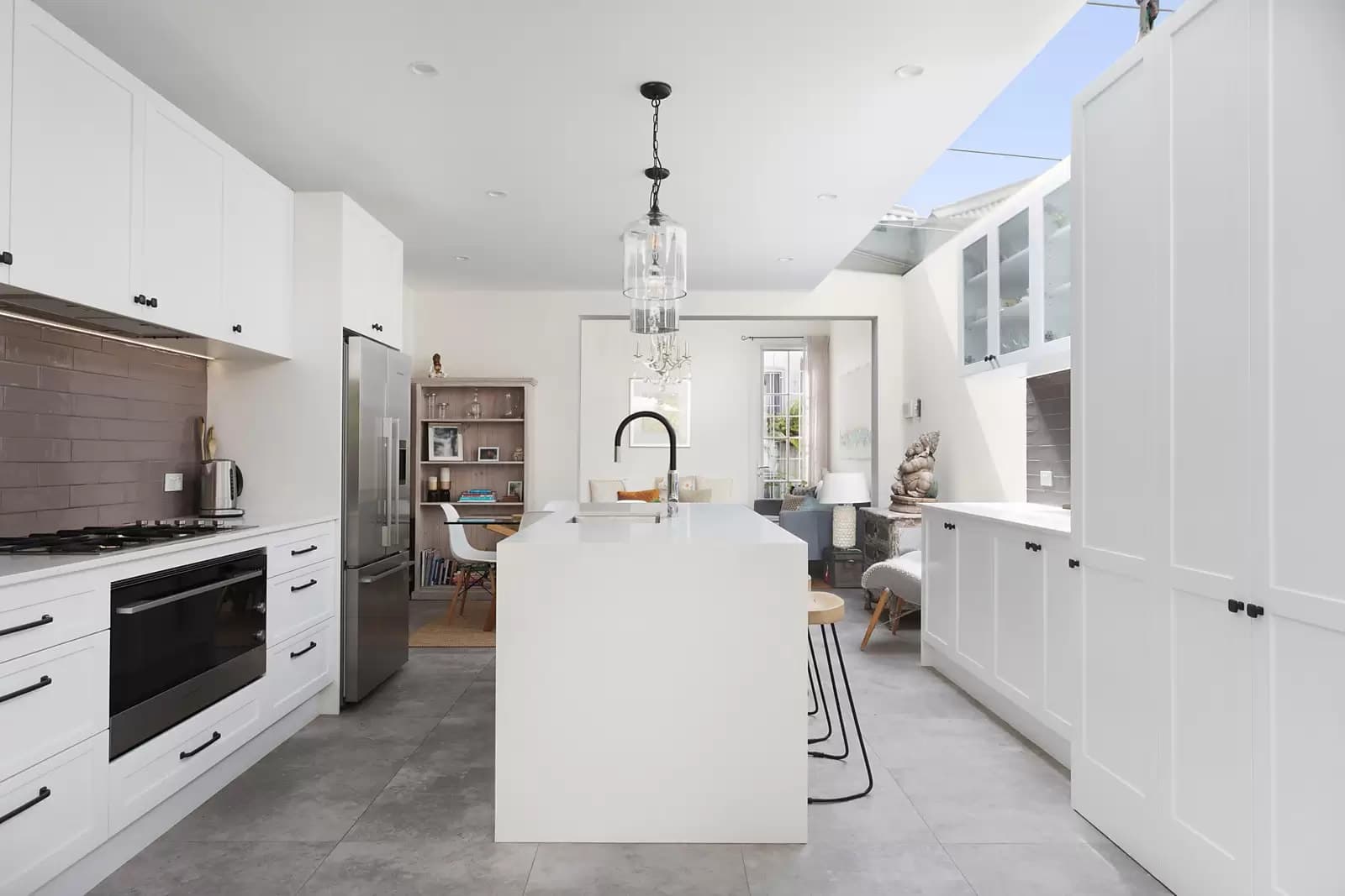 13 Stafford Street, Paddington, Paddington - Thumbnail 2