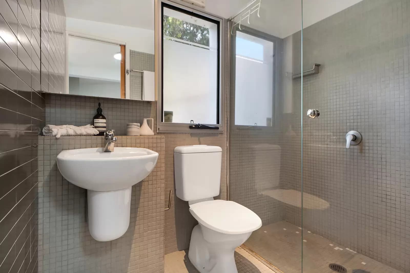 22 Queen Street, Glebe, Glebe - Thumbnail 5