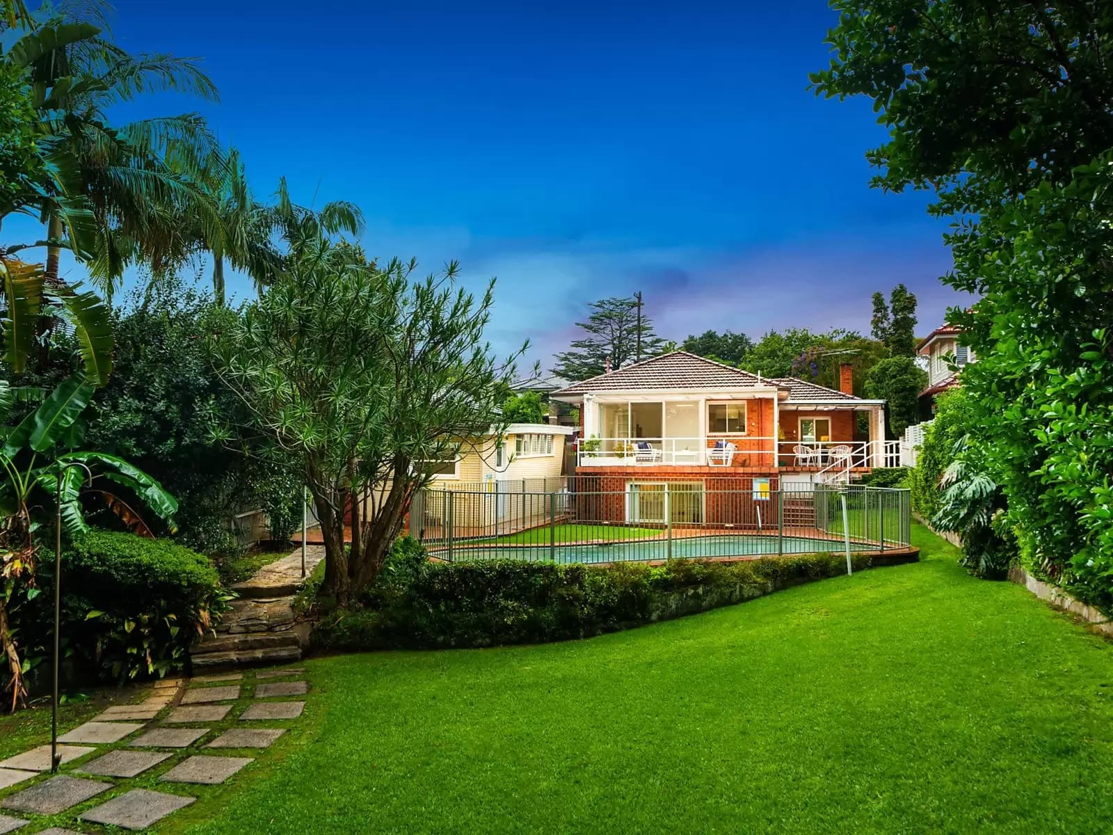 28 Park Avenue, Roseville, Roseville - Image 1