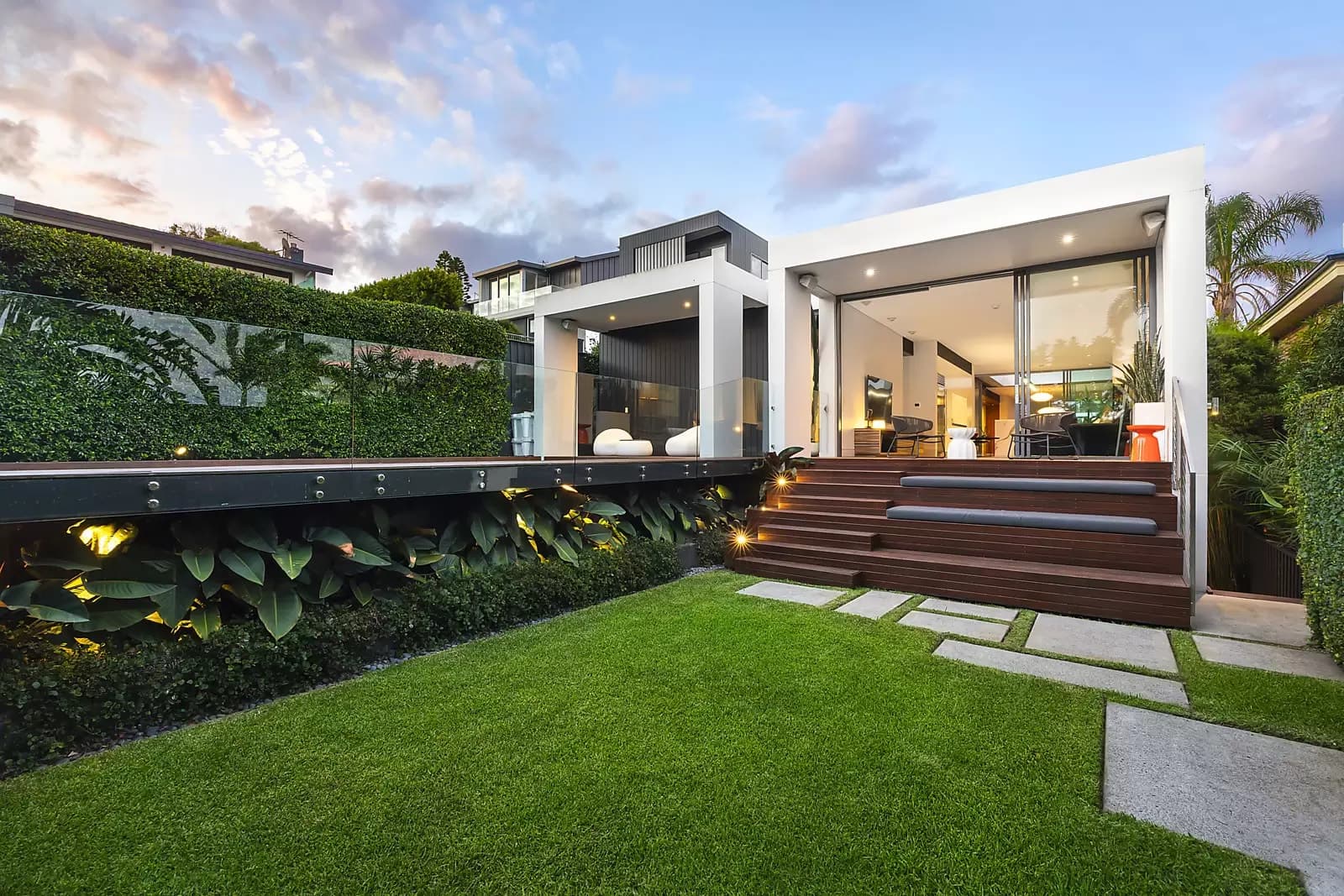 7 Edgecliffe Avenue, South Coogee, South Coogee - Image 1