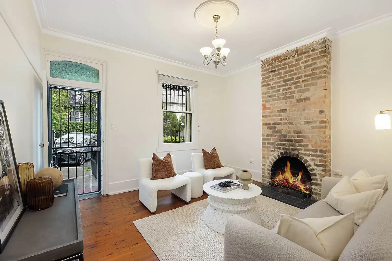 33 Ormond Street, Paddington, Paddington - Thumbnail 2