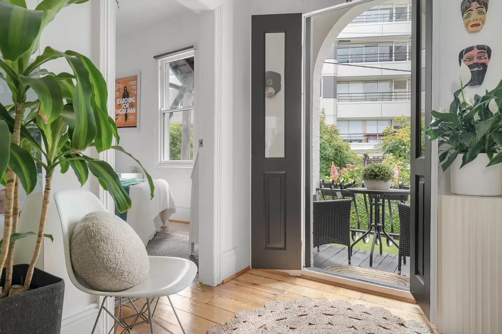 284 Barcom Avenue, Paddington, Paddington - Thumbnail 5