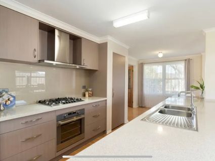 6 Slater Court, Seaford, VIC, 3198, Seaford - Thumbnail 2